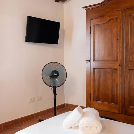 Apartment Senese 38 - Keys Of Italy *