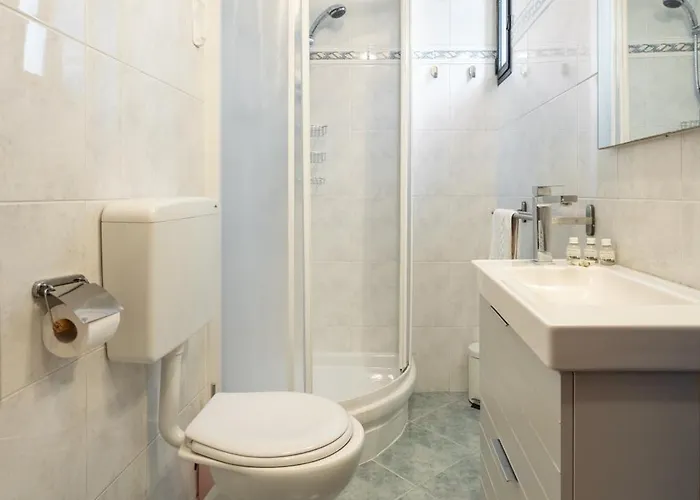 Keys Of Italy - Senese 38 - Two Bedroom Close To Centre Apartment Florence